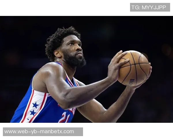 恩比德半场表现抢眼砍下23分8篮板完美罚球9中9助球队领先